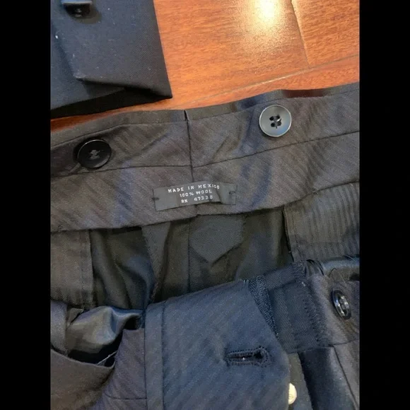 Jones New York Men’s suit